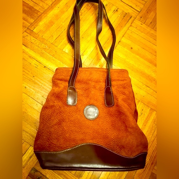 Authentic genuine exotic capybara/carpincho hide bag/backpack. - Picture 3 of 5